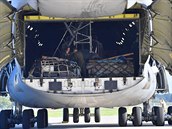 Americk transportn letoun C-5M Super Galaxy na monovskm letiti