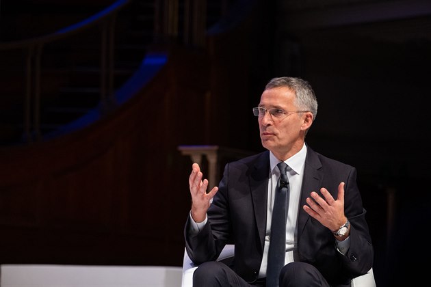 Summit Severoatlantické aliance v Londýn. éf NATO Jens Stoltenberg