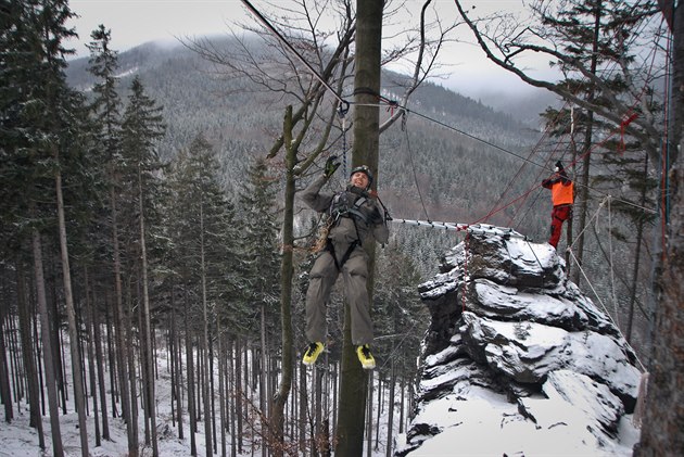 Extrémní armádní závod Winter Survival napí Jeseníky