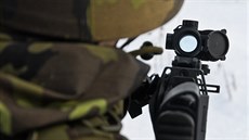Standardní zbraní českých vojáků v Afghánistánu se stala nová útočná puška CZ