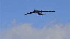 Americký bombardér B-52 na mošnovském letišti