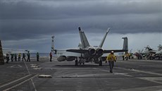 Americká letadlová loď USS Theodore Roosevelt