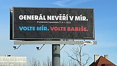 Billboardová kampa Andreje Babie ped druhým kolem prezidentských voleb v...
