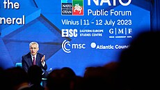 Jens Stoltenberg bhem summitu NATO ve Vilniusu