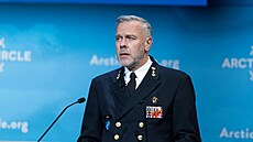 Předseda Vojenského výboru NATO admirál Rob Bauer