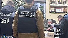 Zadržení hlavního psychiatra ukrajinské armády kvůli podezření z korupce