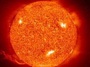 Dal podezel z ppadnho globlnho oteplovn. Slunce okem sondy SOHO.