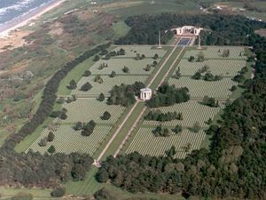 Omaha Beach cemetery 2