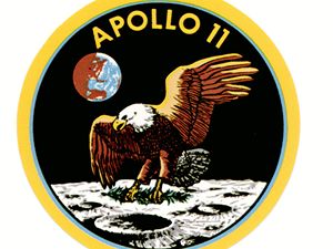 apollo 11 logo