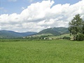 Dolní Morava: Stezka v oblacích je vidt z dálky.