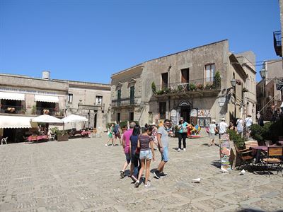 Erice 9