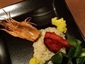 Marinovaná kreveta s kvtákovým rizotem