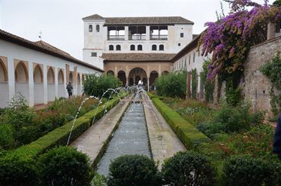 Granada 8
