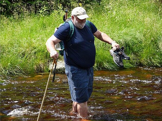 ctihodný edesátiletý turista