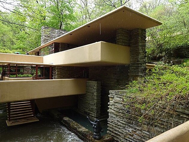 Fallingwater house 1