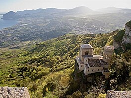 Cesta na Siclii. Erice - vyhldka na severovchod z Erice