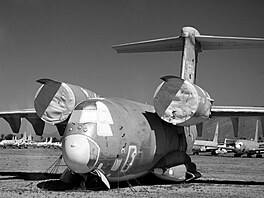 Boeing YC-14 AMARG - prototyp