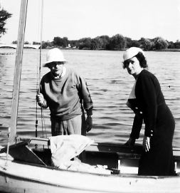 Johanna a Albert na jezee Carnegie u Princetonu