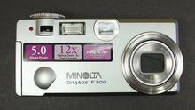 Minolta DiMAGE F300