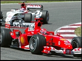 V zatku zvodu se Michael Schumacher dostal i ped Takumu Sata.