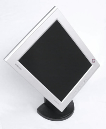 U LCD Smasung SyncMaster 171B bez problm nastavte do svislou nebo vodorovnou polohu displeje