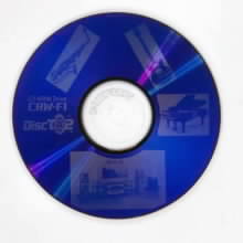 CD mdium "pokreslen" laserem vypalovaky Yamaha CRW-F1