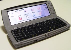 Nokia 9500 oteven