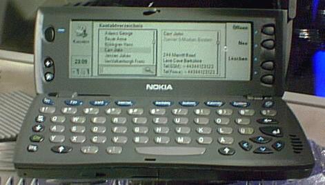 Nokia 9110 v detailu. 