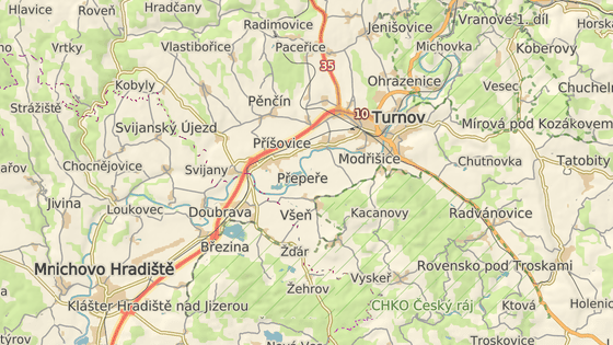 Letadlo havarovalo na letišti ve Všeni. Letadlo havarovalo na letišti ve Všeni.