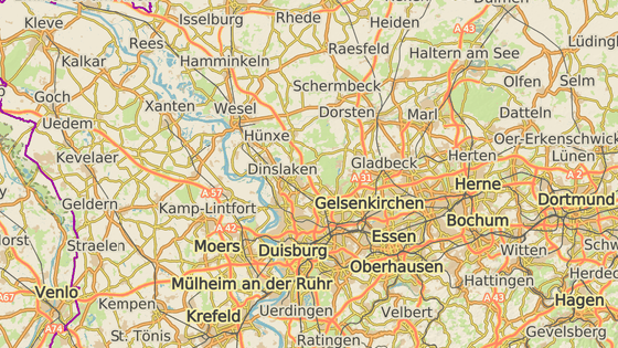 Z Duisburgu do Essenu je to zhruba 30 kilometr