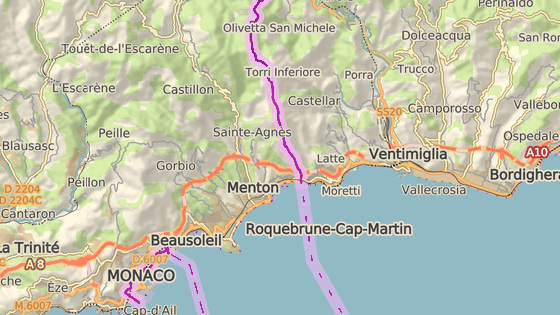 Ventimiglia se nachází na dohled hranicím s Francií