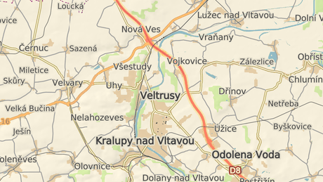 Vojkovice (erven ipka) le piblin 10 kilometr od Nelahozevsi (modr ipka).