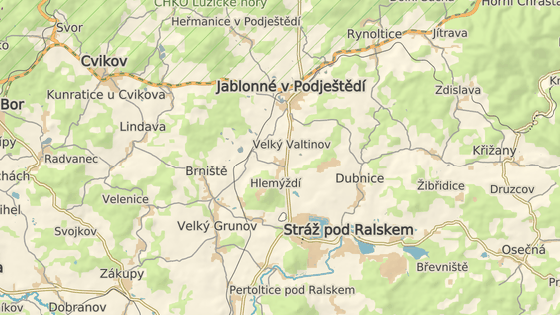 Řidič havaroval u obce Postřelná na Liberecku.