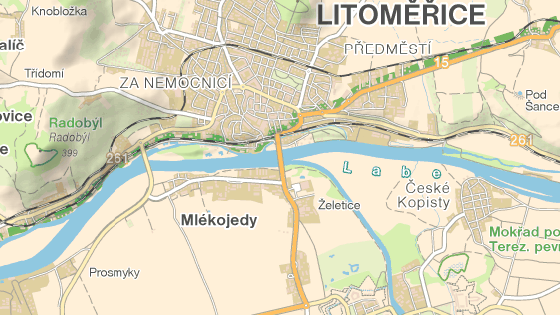 İtfaiye ekipleri yangını söndürdü.  Litomice’de suların yükselmesi nedeniyle köprünün altında kaldı