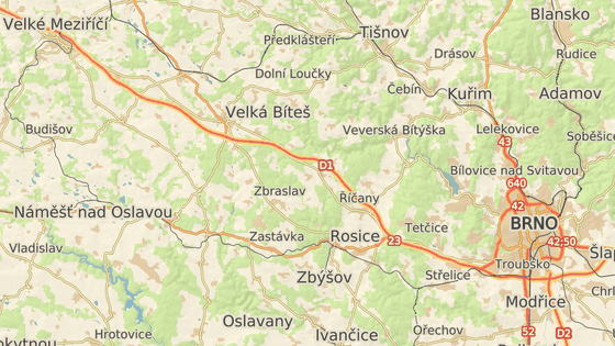 Po srce kamionu s cisternou u Ostrovaic byla uzavena D1 ve smru na Prahu.