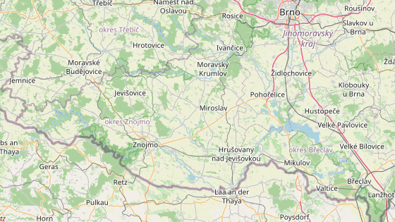 Odlehl&yacute; region u rakousk&yacute;ch hranic, kde si lid&eacute; stěžuj&iacute; na velmi &scaron;patn&yacute; stav silnic.