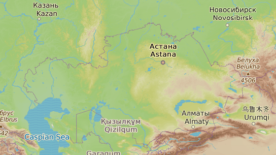 Almaty (erven znaka), Nur-Sultan (bval Astana, zelen znaka) a anaozen (modr znaka)