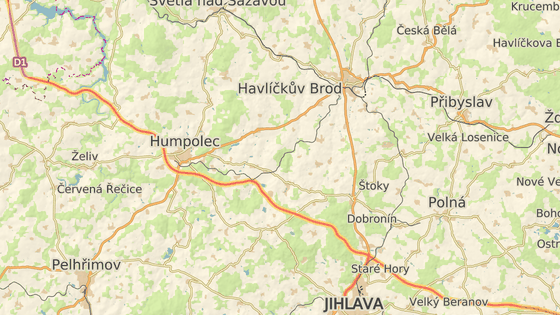 Dálnice je uzavřena na 99. kilometru, objížďka vede po silnicích prvních tříd přes Havlíčkův Brod.