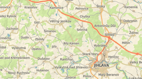 Nehoda se stala na silnici mezi Jihlavou a Větrným Jeníkovem.