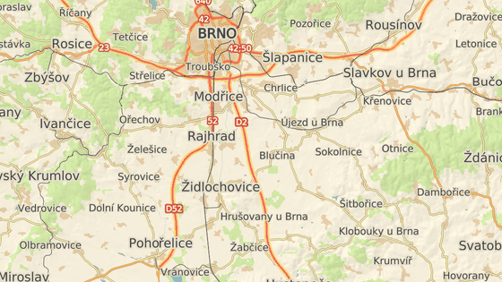 Dálnice D2 u Brna byla obousměrně uzavřena. Střetlo se zde šest aut -  iDNES.cz