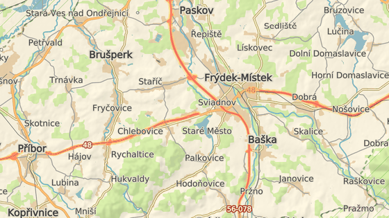 B�val� D�l Sta��� II. stoj� mezi Fr�dkem-M�stkem a P��borem.