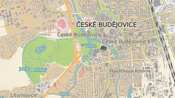 �esk�mi Bud�jovicemi prot�kaj� Vltava a Mal�e.