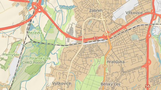 Výškovické mosty jsou hotové (modrá značka), nyní je na řadě oblast zastávky Kotva (červená značka).