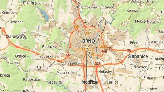 Brno'da bir apartman dairesinde çıkan yangında üç kişi hastaneye kaldırıldı