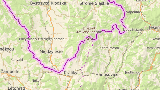 Dva nově zmodernizované úseky silnic na české (z Červené Vody k polským hranicím) a polské straně (v okolí vrchu Czarna Góra). Dva nově zmodernizované úseky silnic na české (z Červené Vody k polským hranicím) a polské straně (v okolí vrchu Czarna Góra).