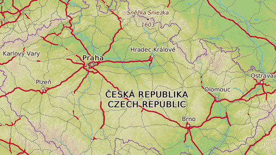 Otoparktaki česká třebová binek otomobilinde bir çocuğu devirdi