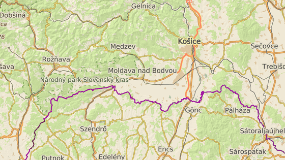 Moldava nad Bodvou se nachází jihozápadně od Košic.