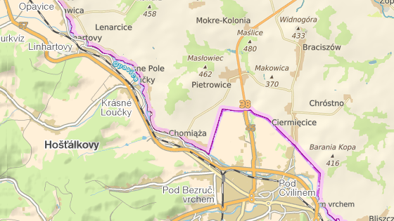 Tragick� nehoda se stala na k�i�ovatce silnice I/57 v katastru Kr�sn�ch Lou�ek u Krnova.