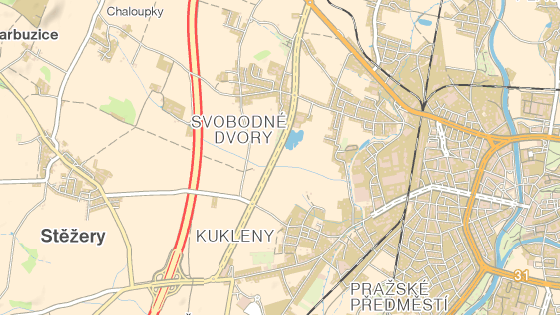 Stezka vede ze Stěžer na Hradec, chyb&iacute; propojen&iacute; přes Kukleny.