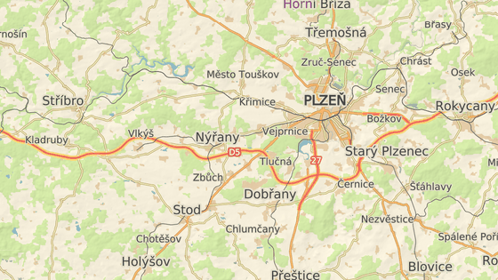 Dálnice D5 se vyboulila poblíž Nýřan na Plzeňsku. Dálnice D5 se vyboulila poblíž Nýřan na Plzeňsku.